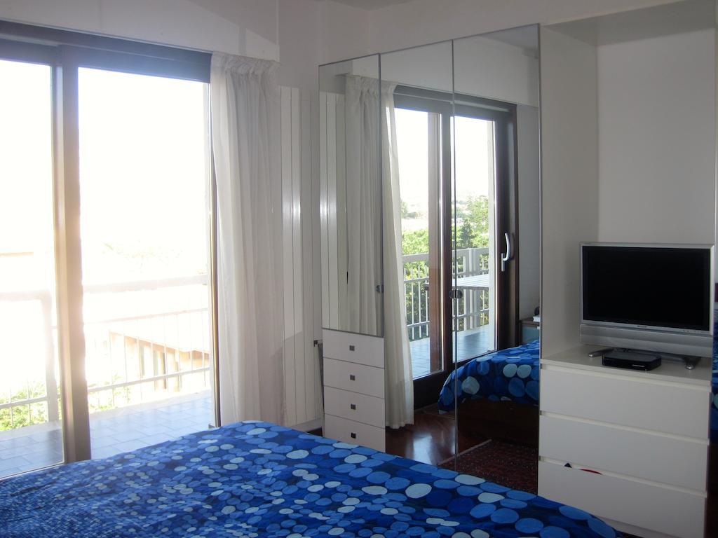 Mondello Luxury Apartment On The Beach Chambre photo